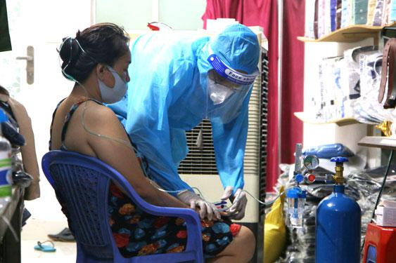 Nhận diện dấu hiệu chuyển nặng của F0 tại nhà