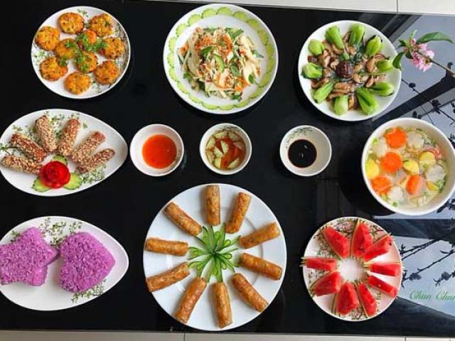 Mâm cỗ cúng rằm tháng Giêng năm Quý Mão như thế nào để có lộc cả năm?