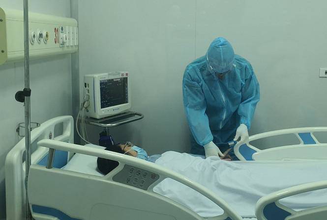Phần lớn người Việt mắc COVID-19 còn trẻ tuổi: Chuyên gia y tế nói gì?
