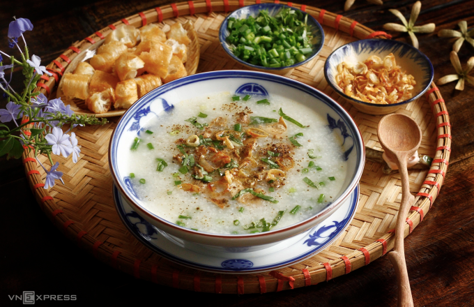 Thực đơn 'phục hồi' cho người phải uống rượu thường xuyên