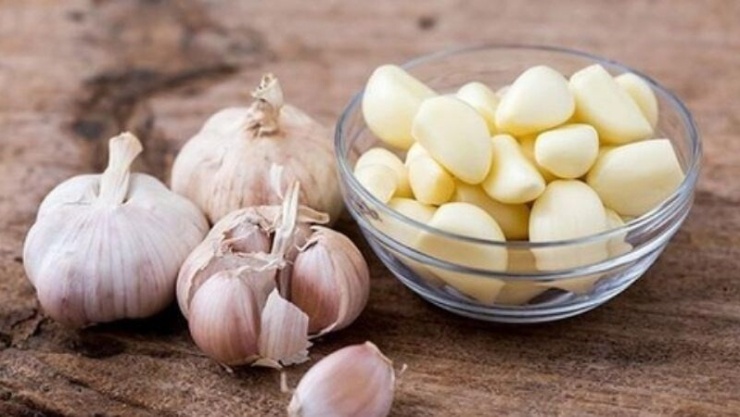 5 thực phẩm, đồ uống có thể âm thầm ảnh hưởng đến mùi cơ thể